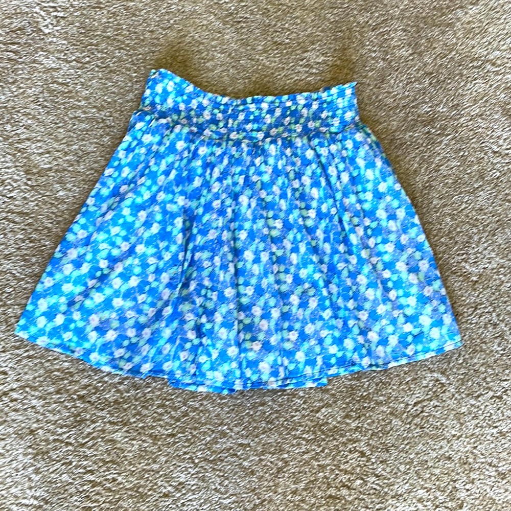 Cute multi color skirt. Old Navy.